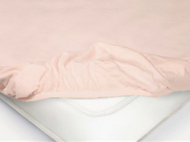 Простыня на резинке Розовая трикотажная в кроватку Ecotex
