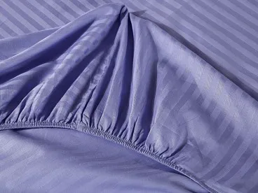 Постельное белье однотонное на резинке CTR009 страйп-сатин Viva-Home Textile