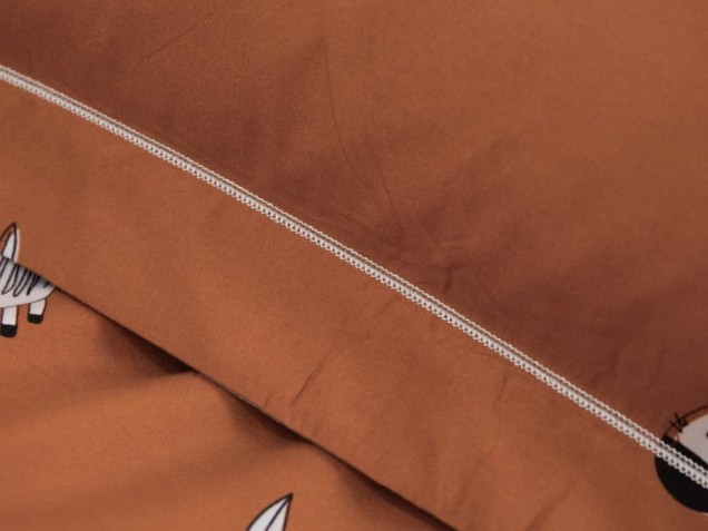 Постельное белье CN 116 сатин с вышивкой Viva-Home Textile