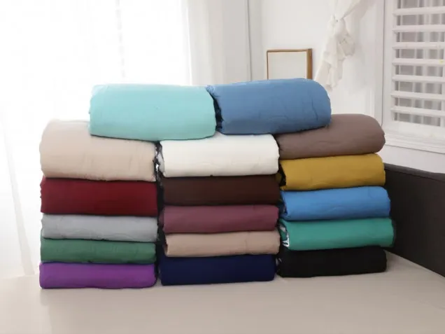 Однотонное постельное белье с одеялом FB003 Viva-Home Textile сатин
