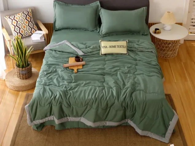 Однотонное постельное белье с одеялом FB010 Viva-Home Textile сатин