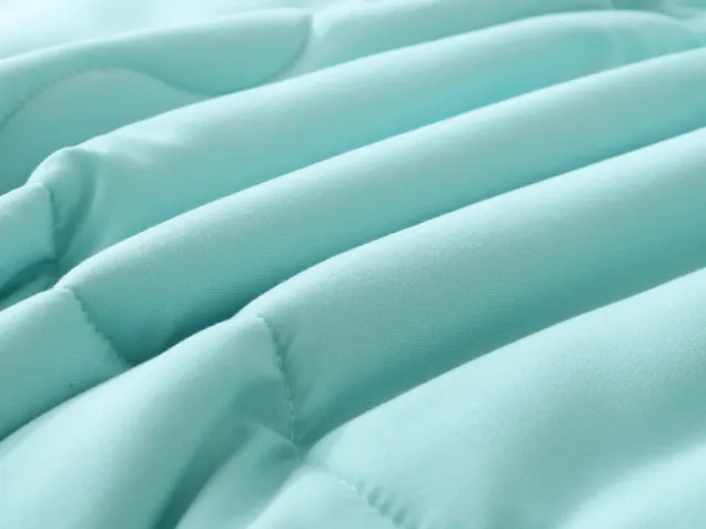 Однотонное постельное белье с одеялом FB015 Viva-Home Textile сатин