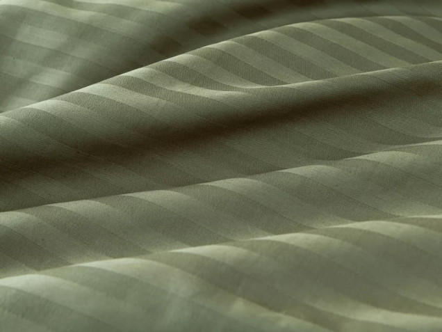 Постельное белье на резинке CTR028 страйп-сатин Viva-Home Textile