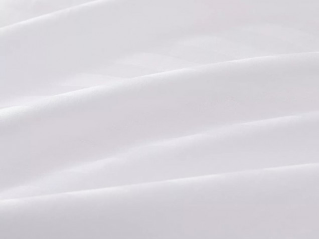 Постельное белье на резинке CTR036 страйп-сатин Viva-Home Textile