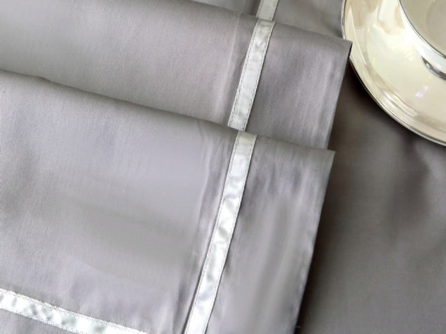 Постельное белье однотонное с кантом на резинке OCPKR028 сатин премиум Viva-Home Textile