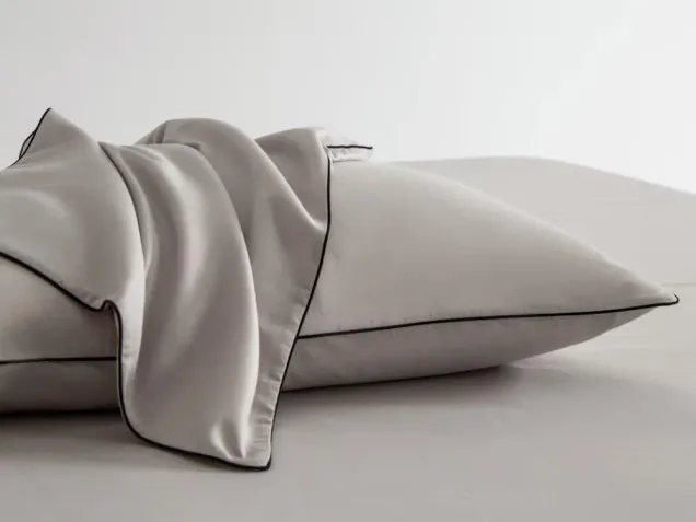 Постельное белье однотонное на резинке OCER002 сатин Элитный Viva-Home Textile