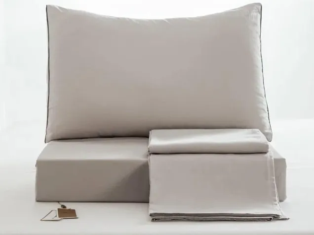 Постельное белье однотонное на резинке OCER002 сатин Элитный Viva-Home Textile