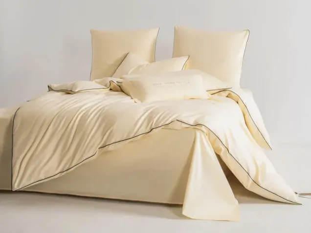 Постельное белье однотонное на резинке OCER010 сатин Элитный Viva-Home Textile