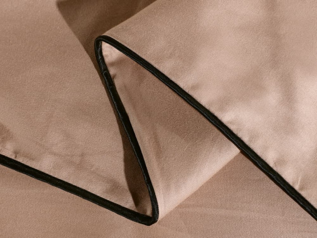 Постельное белье однотонное на резинке OCER015 сатин Элитный Viva-Home Textile