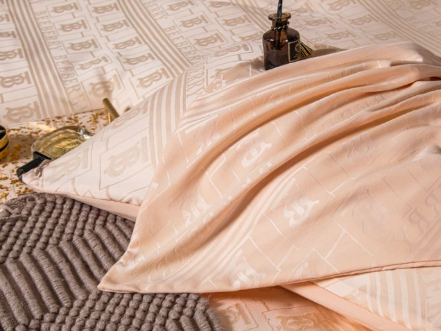 Постельное белье GC005 сатин-жаккард Viva-Home Textile
