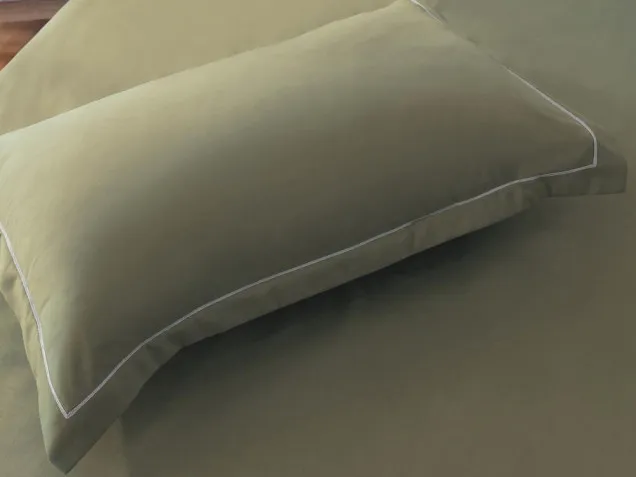 Однотонное постельное белье с одеялом FB018 Viva-Home Textile сатин